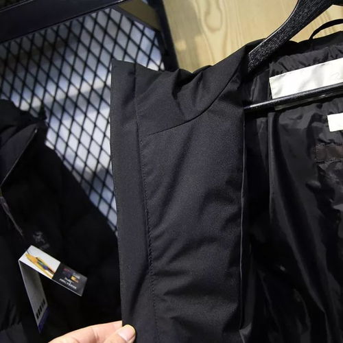 羽绒服充绒爆单？店家：订单排到年后